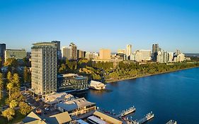 Doubletree By Hilton Perth Waterfront